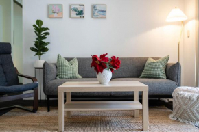 Spacious and charming 2 bedroom Rosebery Apartment, Sydney